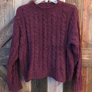 American Eagle sweater